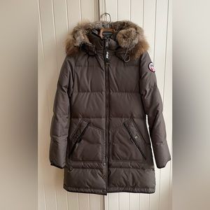 Pajar winter coat/puffer (Brown, size Medium)